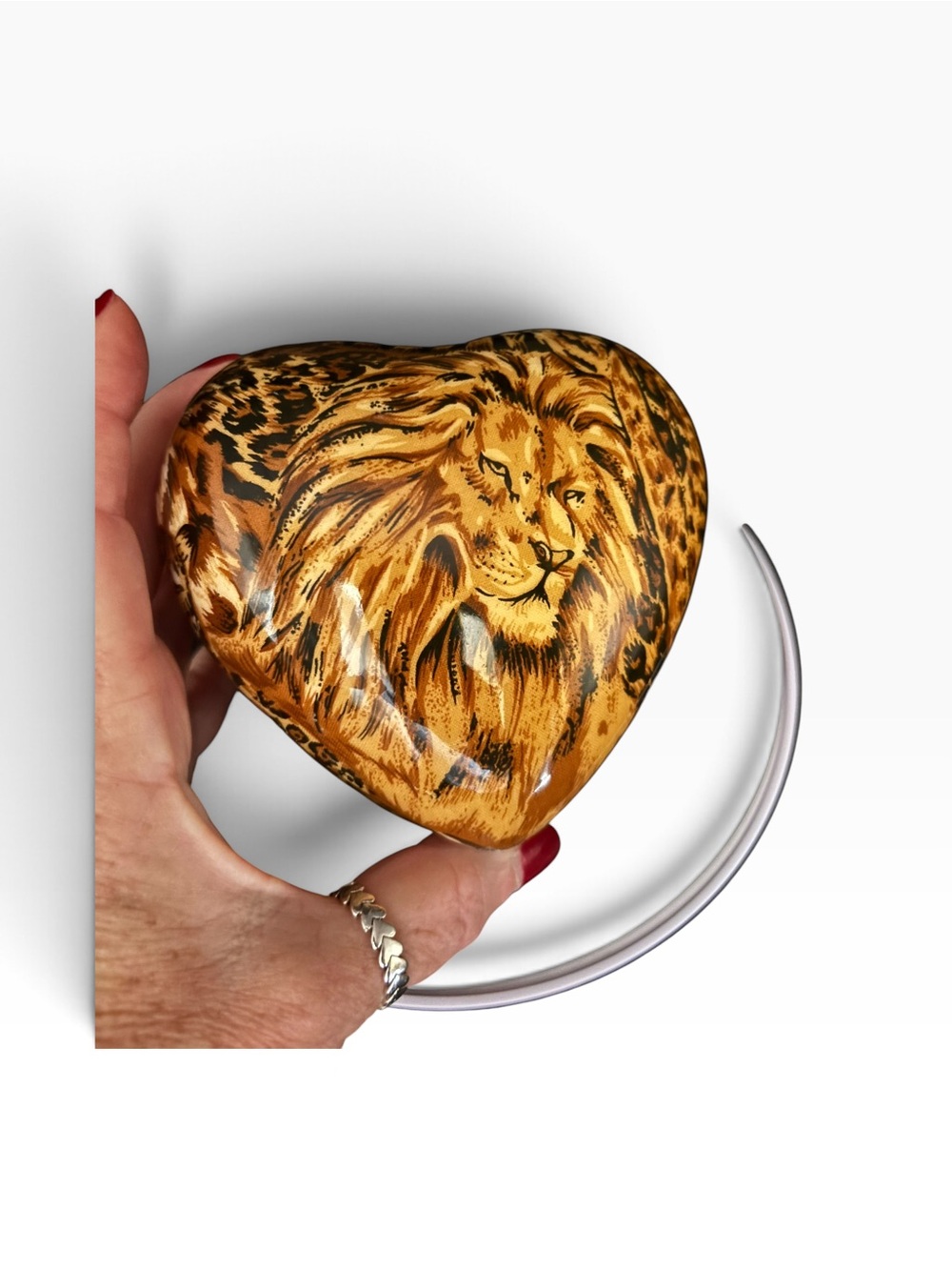 Heart-Shaped Lion Safari Animal Print Jewelry Trinket Box 5” x 4” - Picture 9 of 9